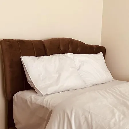 Διαμέρισμα Lovely House *