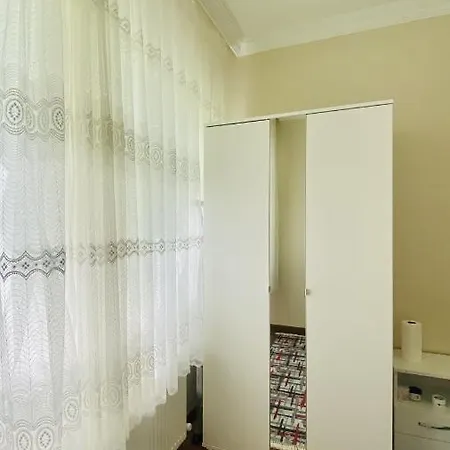 Διαμέρισμα Lovely House *